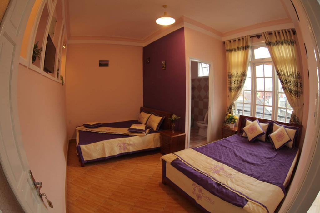 Fullhouse Homestay Далат Екстер'єр фото