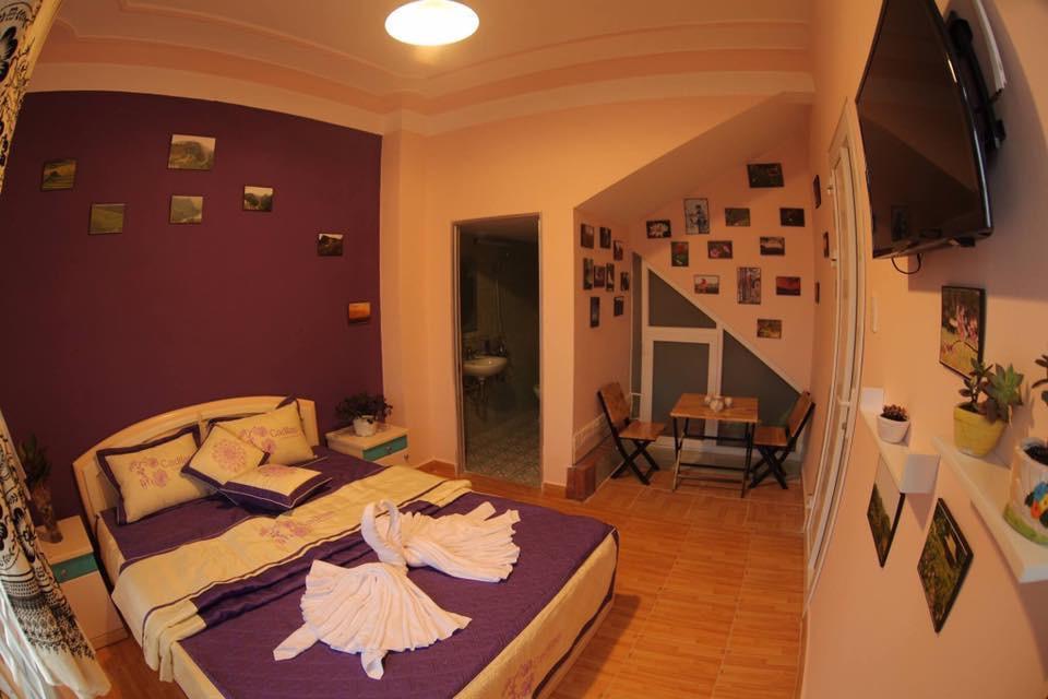 Fullhouse Homestay Далат Екстер'єр фото